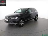 Volkswagen Touareg 3.0 TDI 4M EXECUTIVE AHK,MEMORY,20ZOLL - Volkswagen Touareg: Schwarz