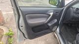 Toyota RAV 4 2.0-l-D-4D 4x4 Klima Anhängerkupplung - gebrauchte Toyota RAV 4 aus dem Jahr 2005