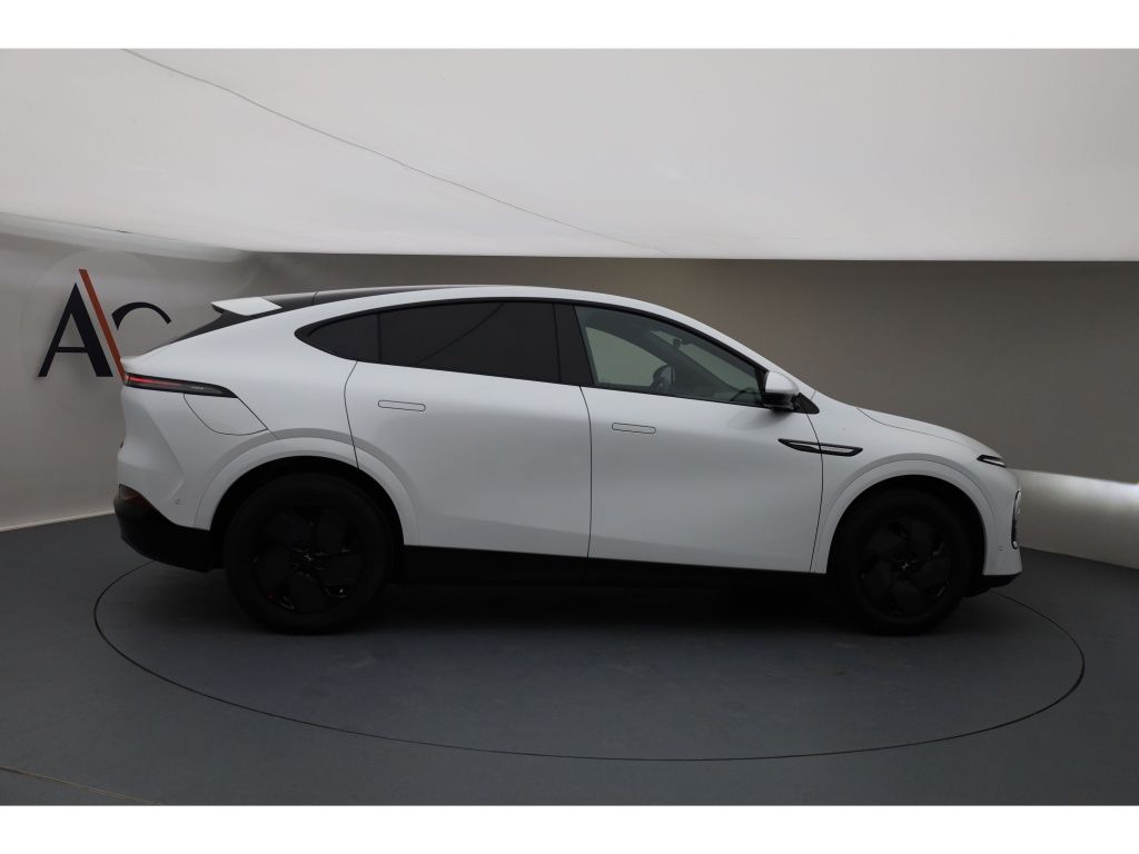 XPENG G6