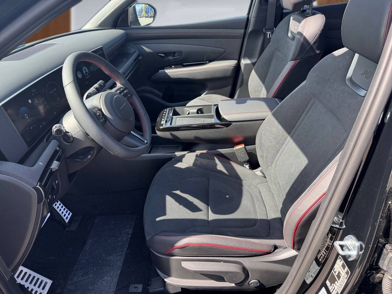 Fahrzeugabbildung Hyundai TUCSON N-LINE PANO*LED*4xSHZ*SCC*LHZ*NAVI*KEYL**