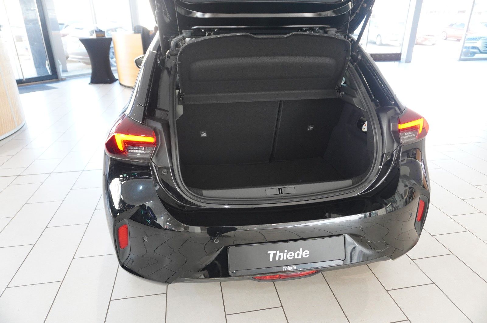 Fahrzeugabbildung Opel Corsa-e F GS SPORT 1-PHASIG NAVI/LED/VIRTU./DAB+