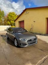 Audi A4 35 TDI S tronic S line Avant S line