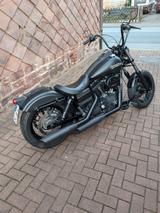 Harley-Davidson Dyna Street Bob - HARLEY-DAVIDSON 2010 STREET BOB