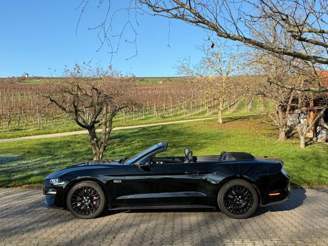 Ford Mustang GT Convertible