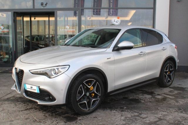 Alfa Romeo Stelvio 2.2 t Sprint Q4 190cv auto Co