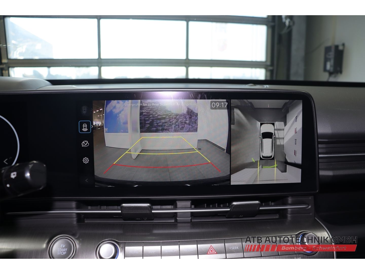 Fahrzeugabbildung Hyundai KONA Elektro Prime 65,4 kWh 2WD SOH 98,9% HUD Na