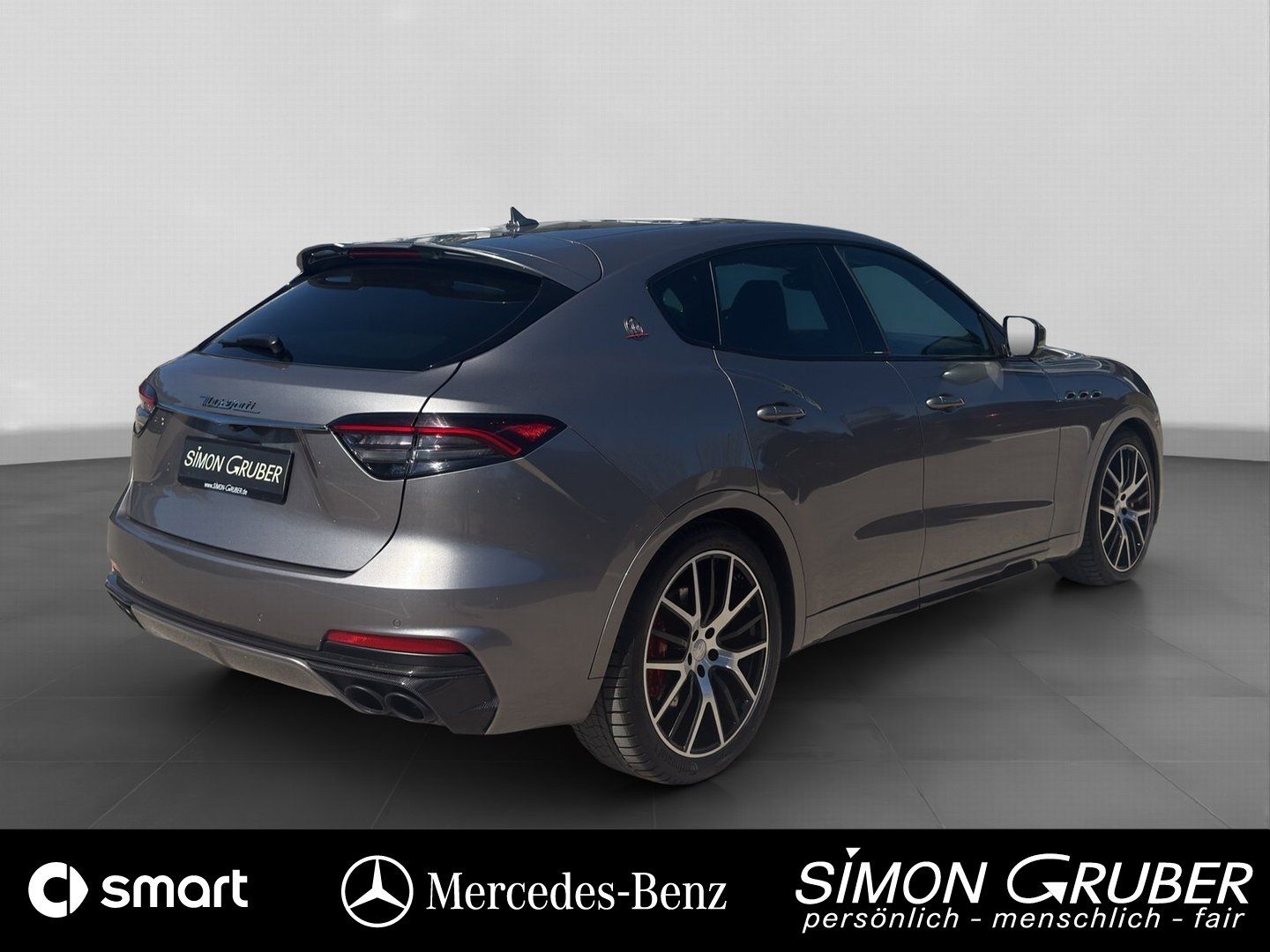 Fahrzeugabbildung Maserati Levante Trofeo 360 Sitzbelüftung Leder HarmanKar