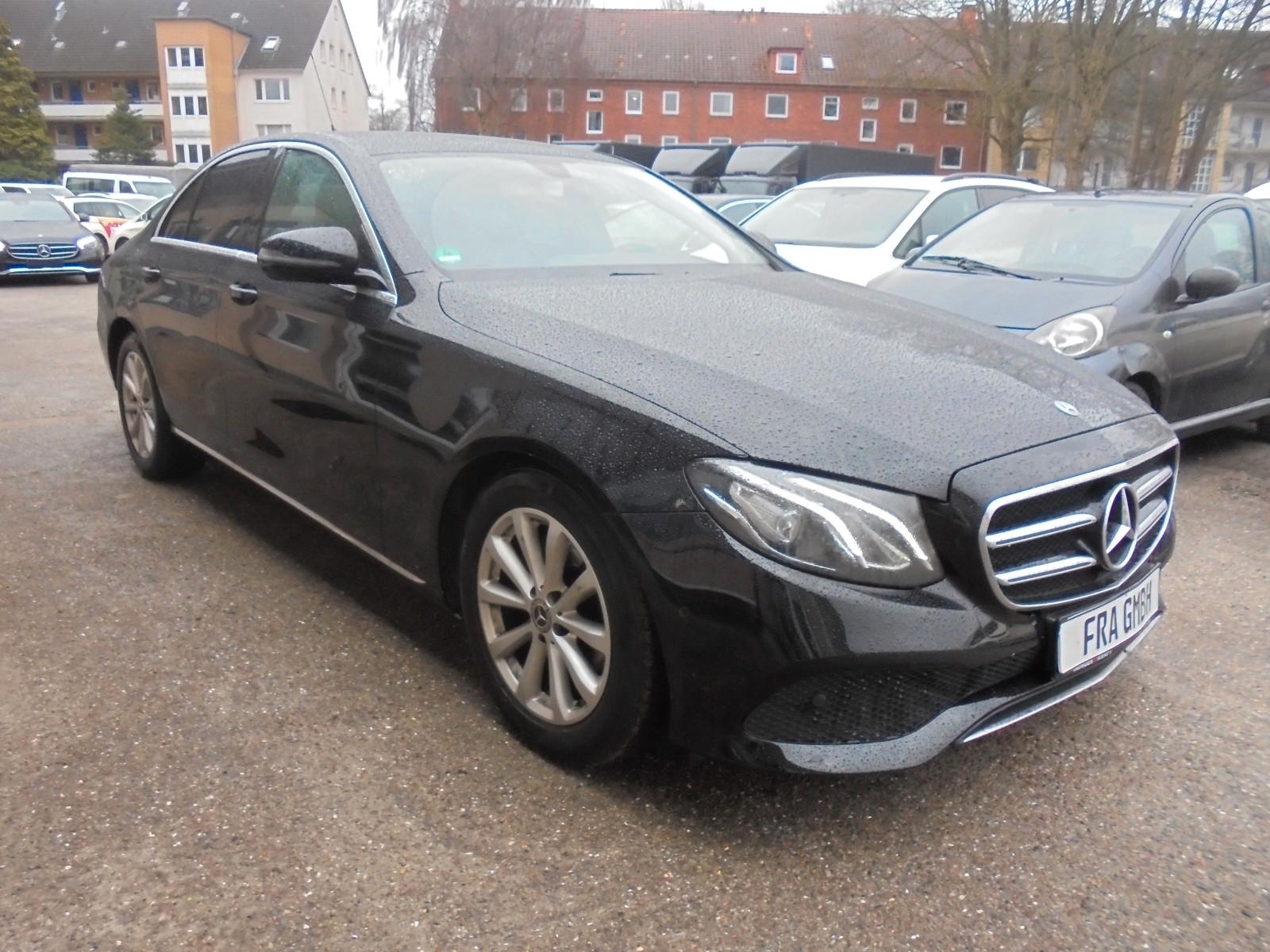 Mercedes-Benz E 200 d Avantgarde Widescreen Navi PDC