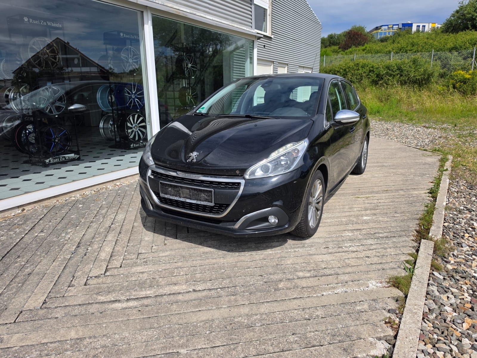 Peugeot 208 Allure