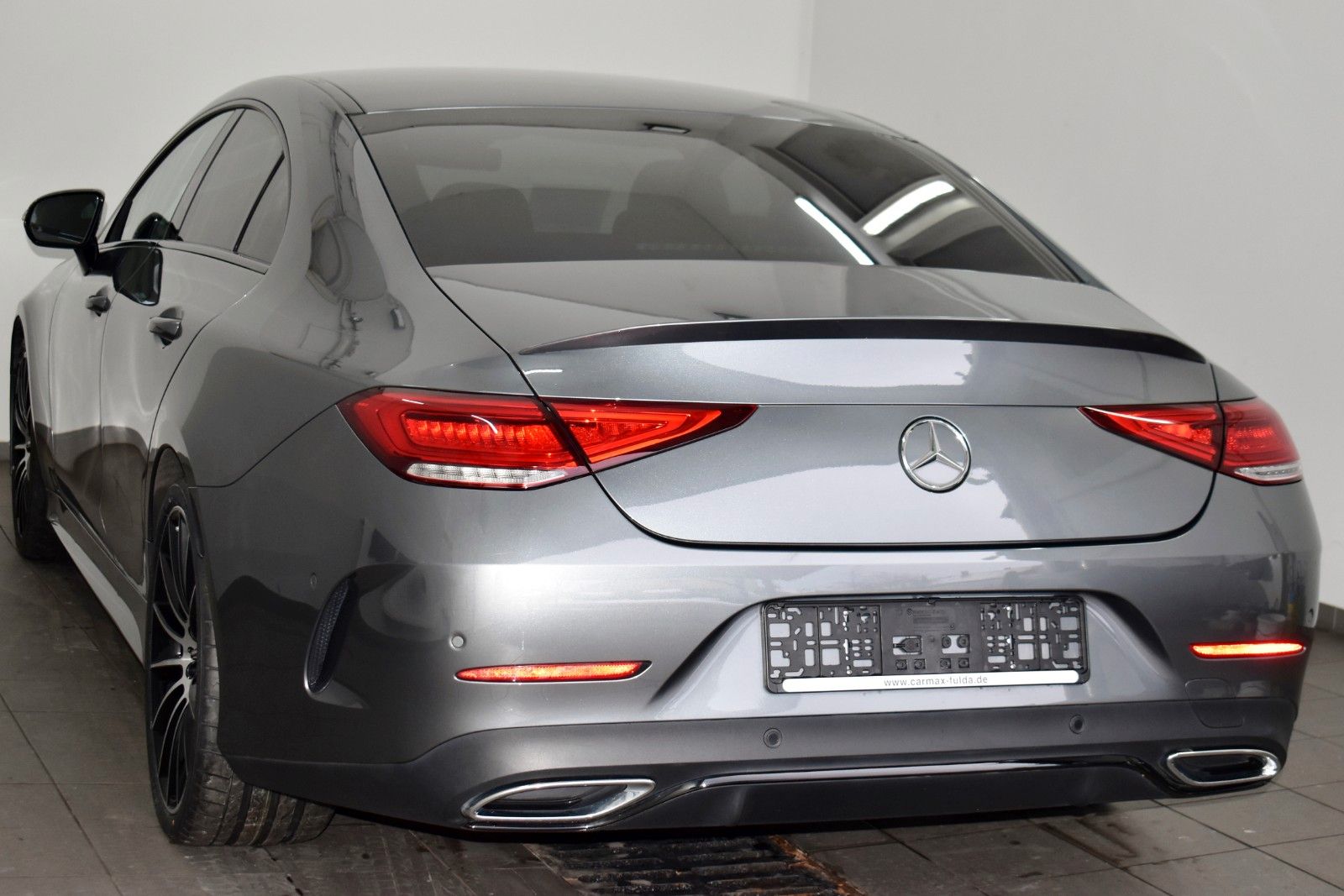 Fahrzeugabbildung Mercedes-Benz CLS 300d AMG Line Night-/Fahrassistenz-/Park-Pak