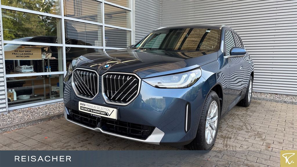 BMW X3 — hlavná fotografia