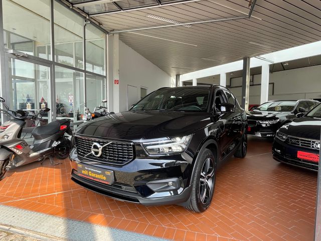 Volvo XC 40 T5-R Design Recharge Plug-In Hybrid