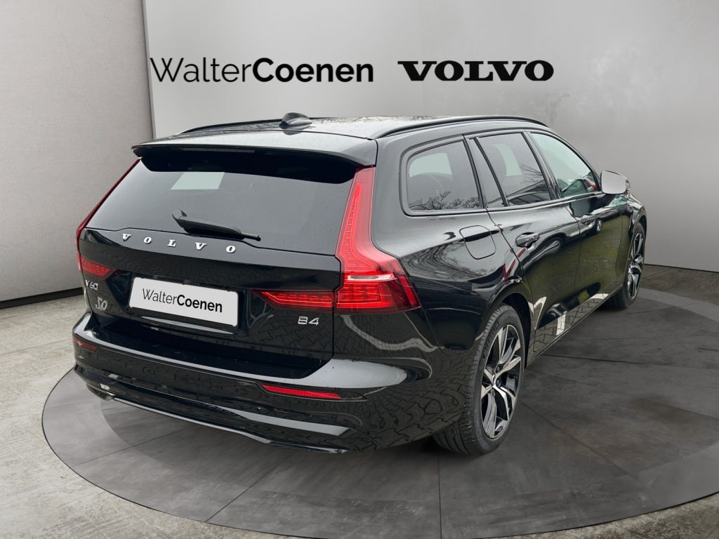 VOLVO V60 B4 B DKG Plus Dark 360° Frontscheibenheizung VOLVO V60 B4 B DKG Plus Dark 360° Frontscheibenheizung