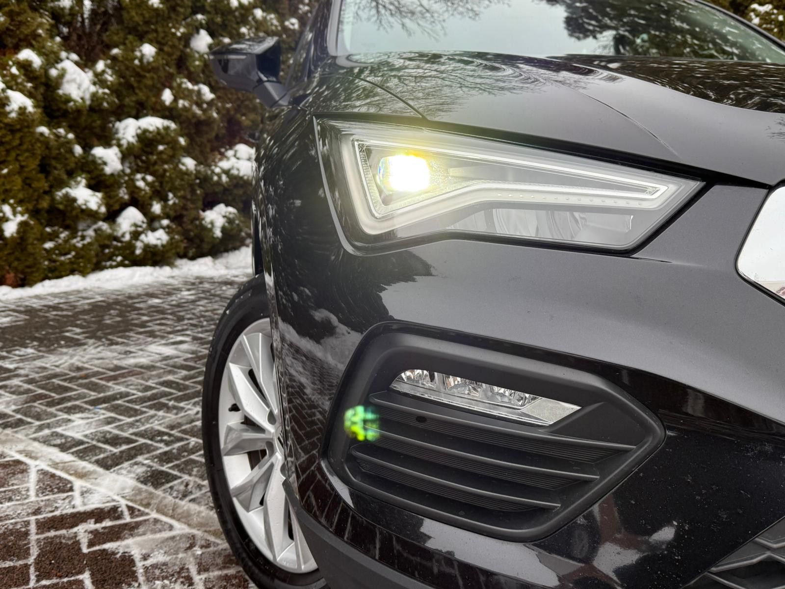 Fahrzeugabbildung SEAT Ateca 2.0 TDI Style LED+NAVI+AHK+AMBI+DAB+TEMPO+