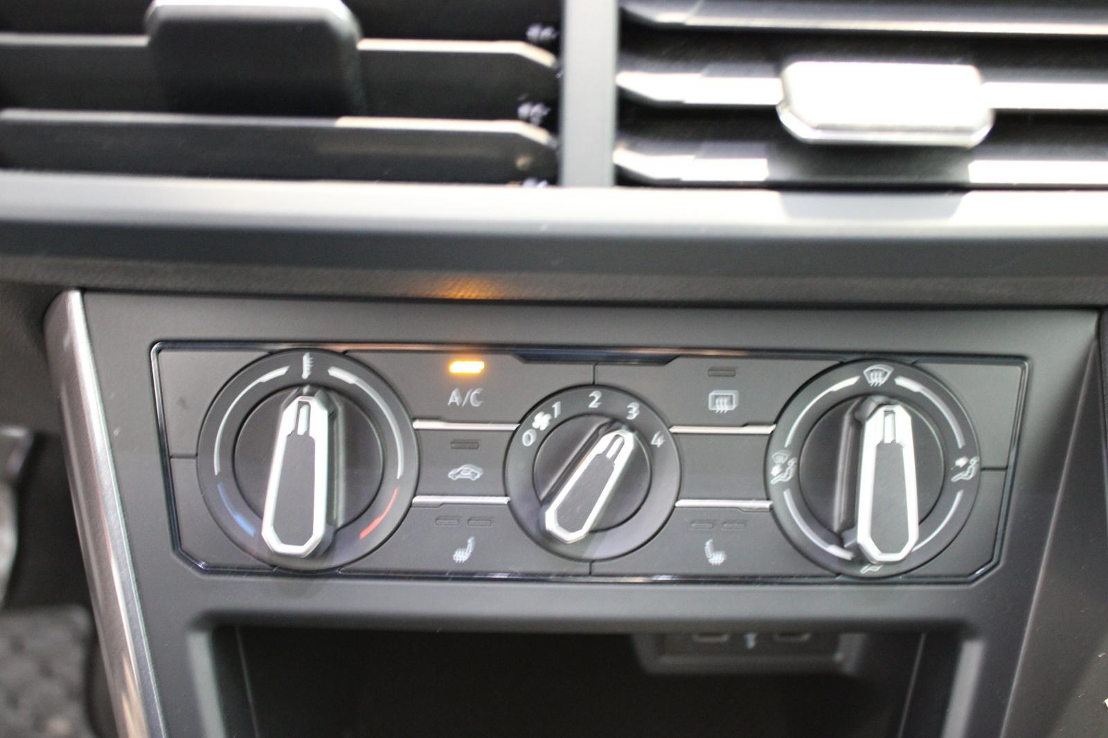 Volkswagen Polo 1.0 TSI 81 DSG Style NAVI IQ.DRIVE ACC Rear, миниатюра 22