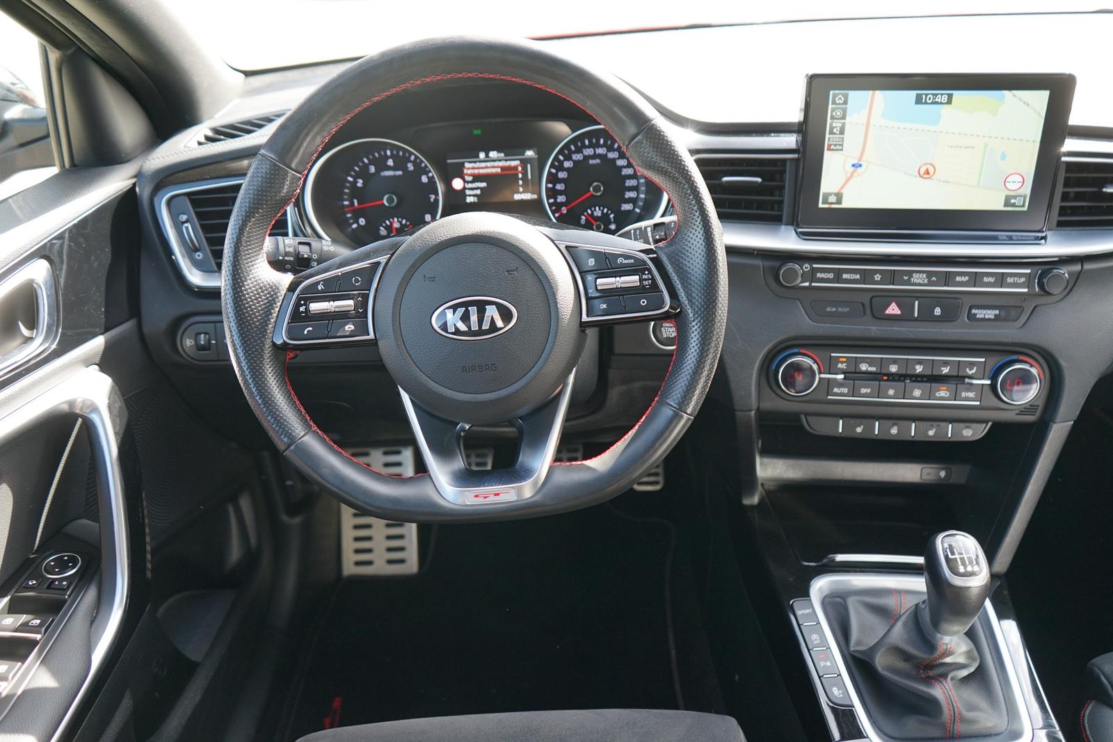 Kia ProCeed 1.6 T-GDI GT LED Navi Kamera Panorama