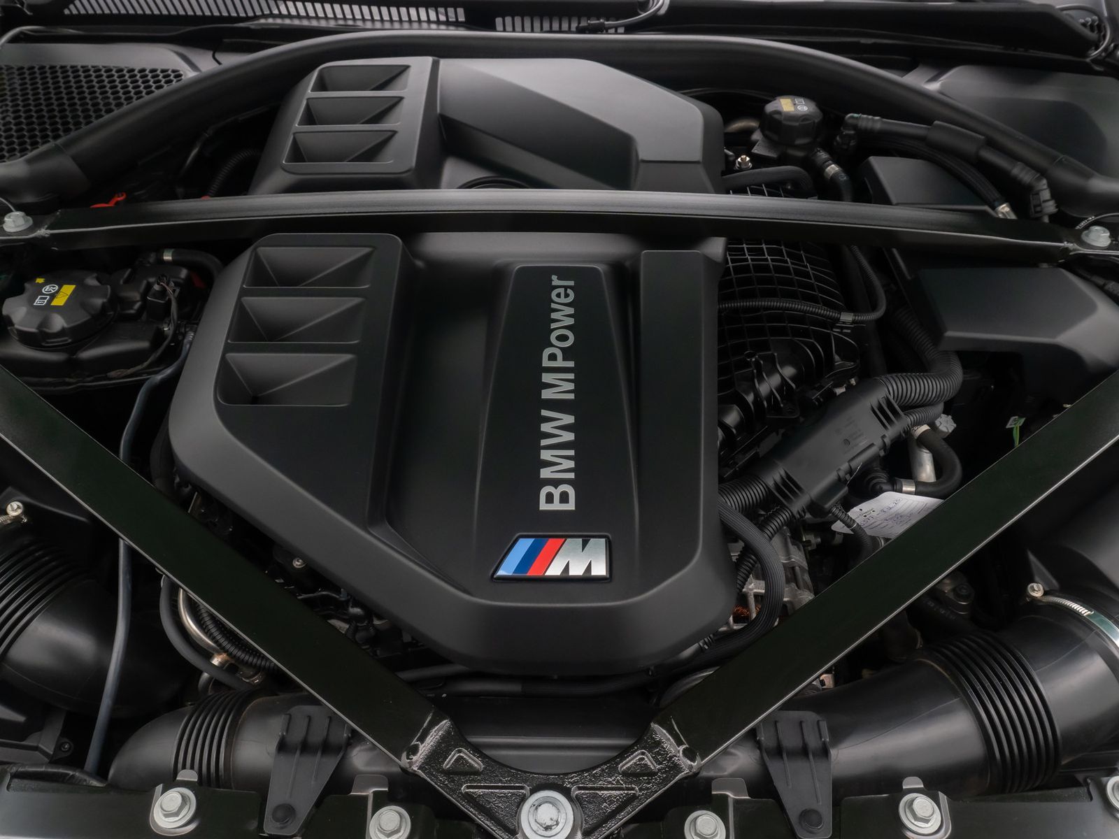 Fahrzeugabbildung BMW M4 Competition xD Kamera Laser HUD DAB H/K Komfo