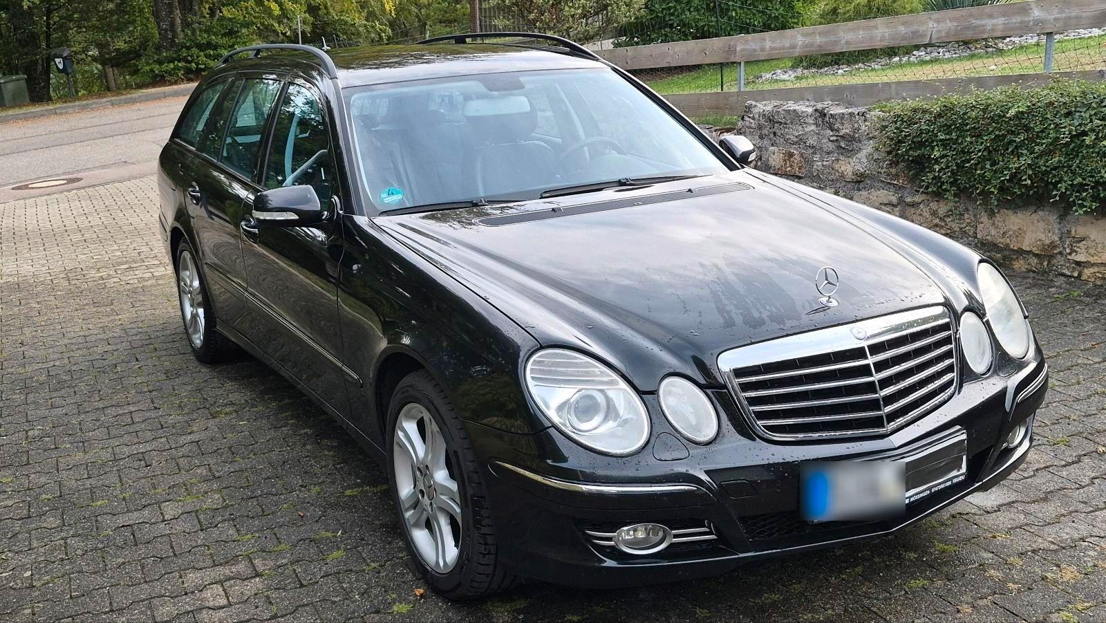 Mercedes-Benz E 320