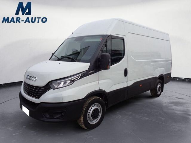 Iveco Daily 35S16A8V 2.3 HPT PLM-TM Furgone Hi-M