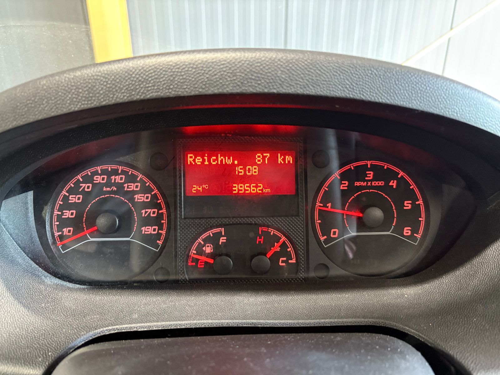 Fahrzeugabbildung Fiat Ducato/L4H2 RS: 4035 mm/KAMERA/APPLE/NAVI/3-SITZ