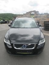 Volvo V50 Kombi D3 Summum - Volvo mit Diesel-Antrieb: S50