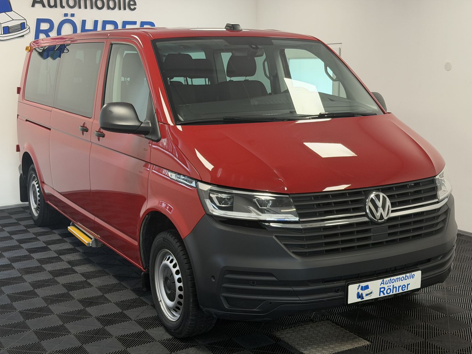 Volkswagen T6 Caravelle T6.1 2.0 TDI lang 9-Sitze Standh. imagem 3