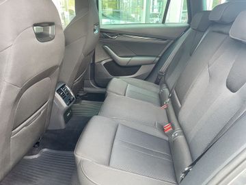 Skoda Octavia Combi IV 1.4 TSI iV DSG Sportline *HUD*