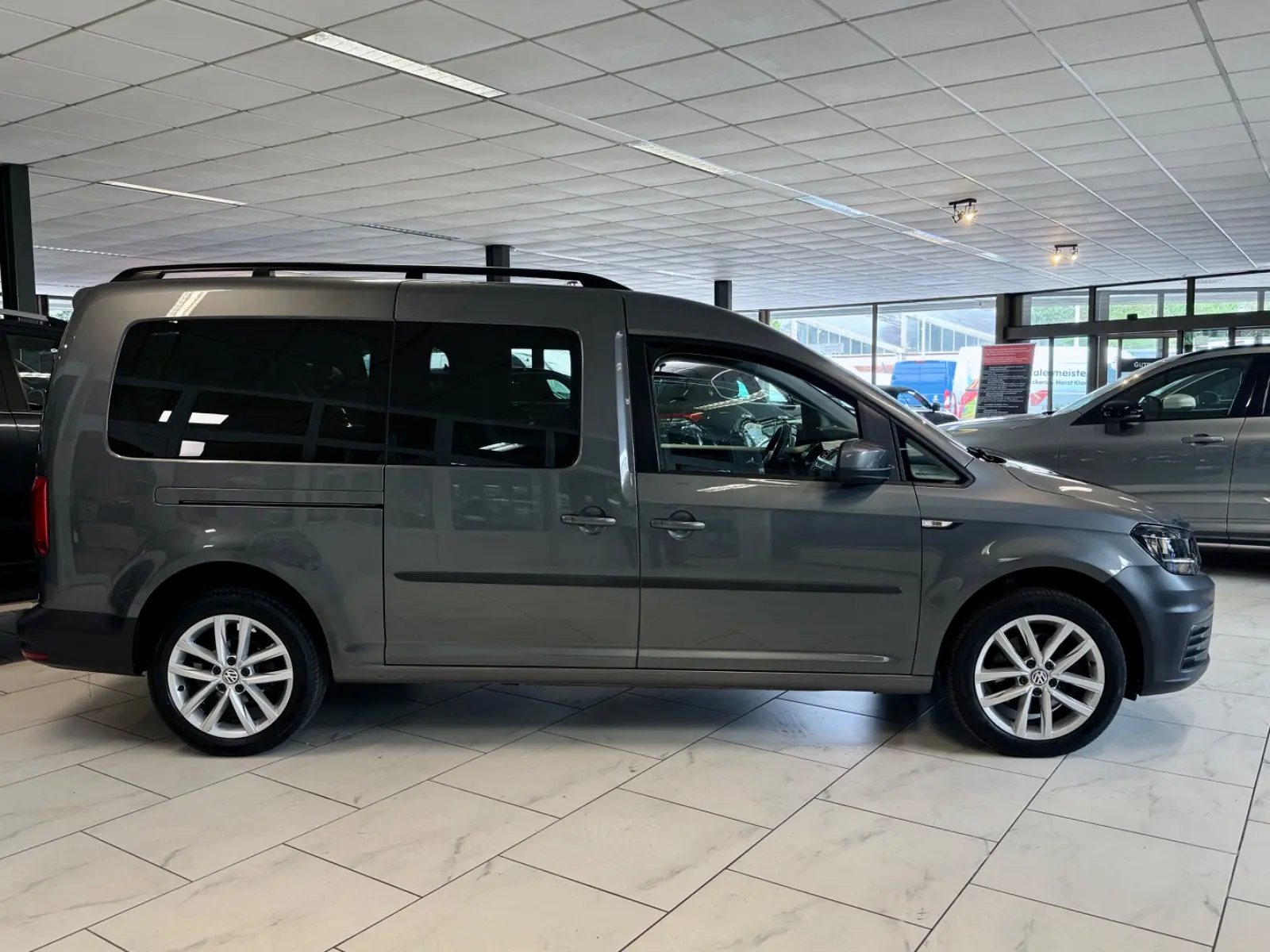 Volkswagen Caddy MAXI 2.0 TDI AUT 7-SITZE AHK STANDHZG NAVI, миниатюра 14