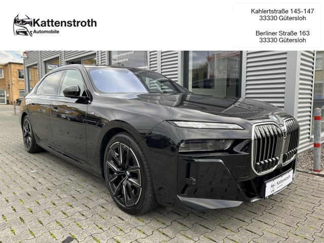 BMW 740d xDrive MSport ExecutiveLounge BowersW SkyLo