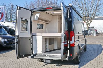 Fahrzeugabbildung Tourne Tourne 6.4 BLACK EDITION | LAGER
