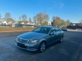 Mercedes-Benz C 180 CGI BlueEffici-*Avantga*Leder*Navi*Automat - Mercedes-Benz C 180 in Mönchengladbach