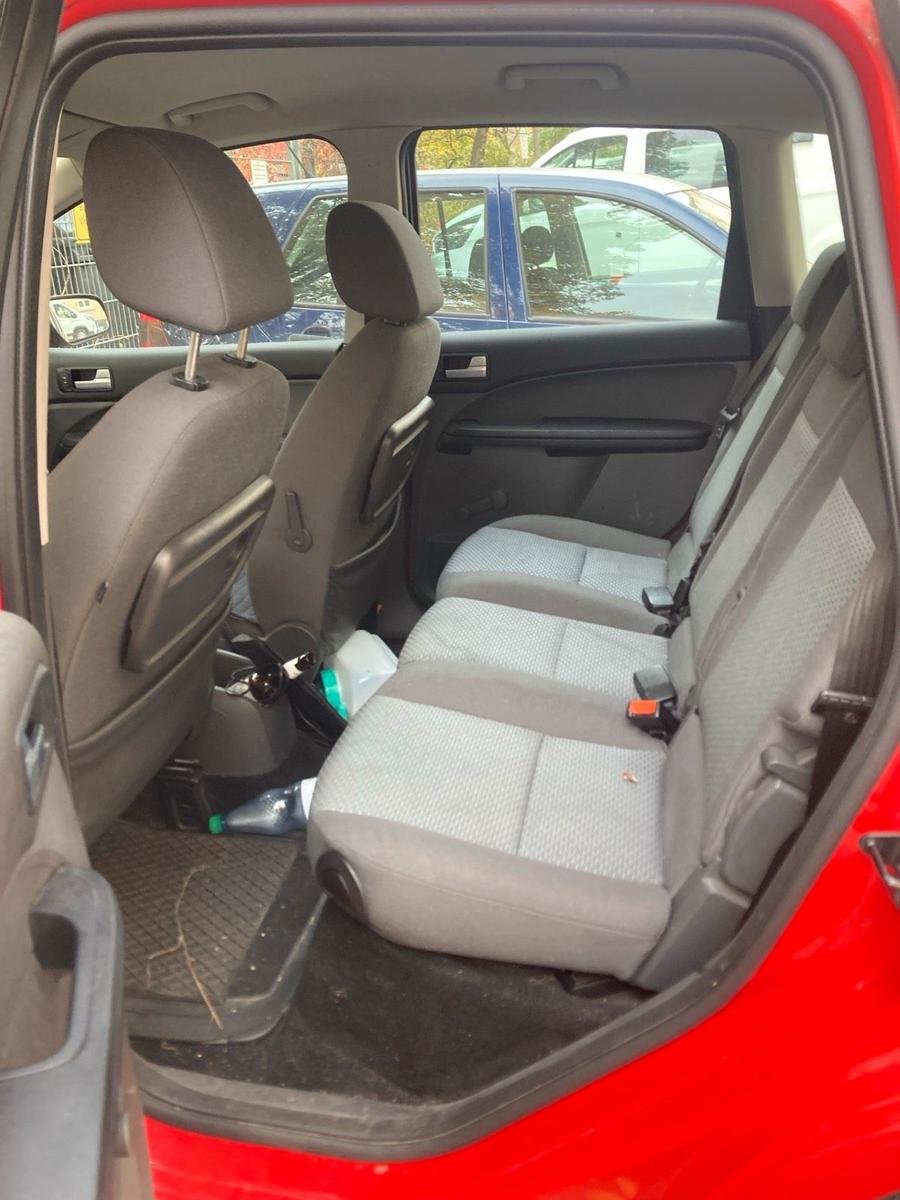Ford Focus 2005 — photo 6