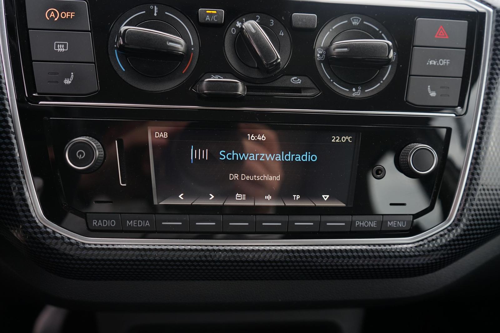 Volkswagen Up 1.0 MPI Kamera Sitzheizung Tempomat DAB, миниатюра 19