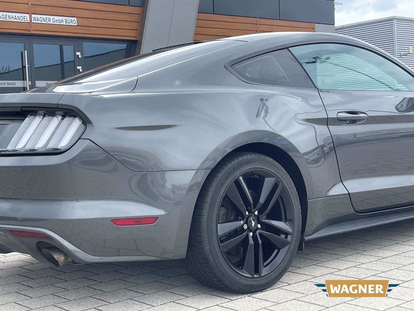 Fahrzeugabbildung Ford Mustang 2.3 EcoBoost Tempomat Automatik