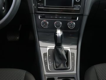 Volkswagen Golf Variant 1.6 TDI DSG TRENDLINE KLIMA 2.HAND