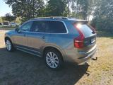 Volvo XC90 D5 AWD Geartronic Momentum, 21", 8-Fach... - Volvo XC90: 2.5