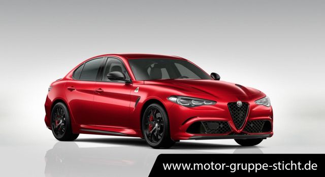 Alfa Romeo Giulia #QUADRIFOLGIO #520PS #MY24 #AKRAPOVIC