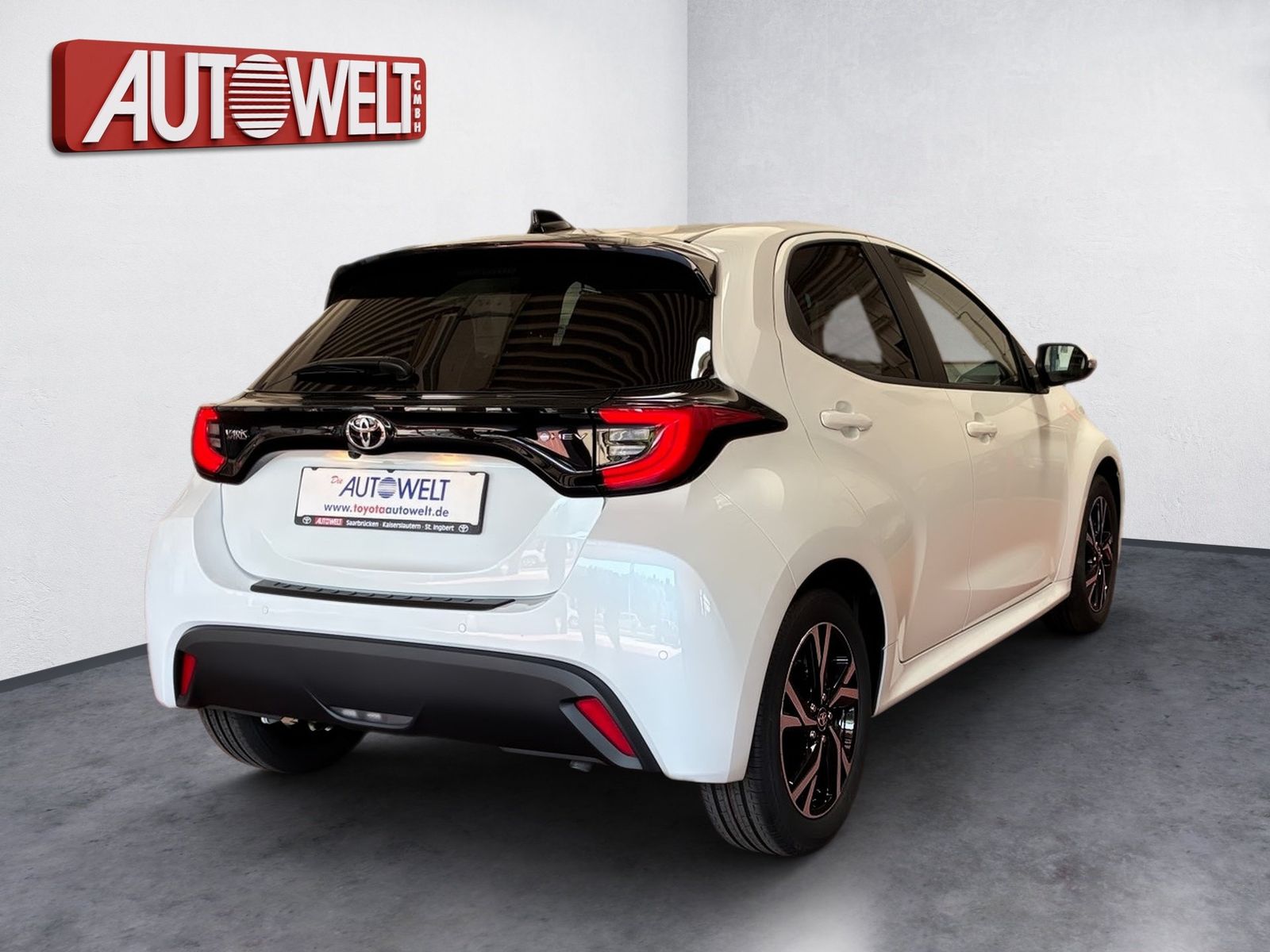 Fahrzeugabbildung Toyota Yaris 1.5 Teamplayer Safety P, Comfort P.