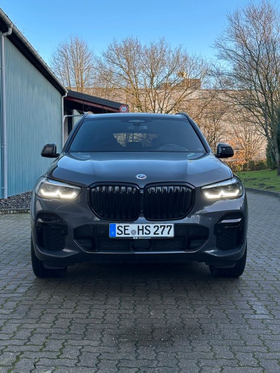 Image of BMW X5