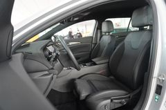 Fahrzeugabbildung Opel Insignia B ST 2.0T ELEGANCE NAVI/LED/VIRT/SH/DAB