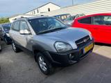 Hyundai Tucson 2.0 CRDi GLS 4WD*Leder *SHZ*Klimatro. - gebrauchte Hyundai TUCSON aus dem Jahr 2004