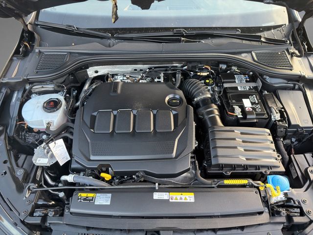 Golf VIII Variant 2.0 TDI Life DSG