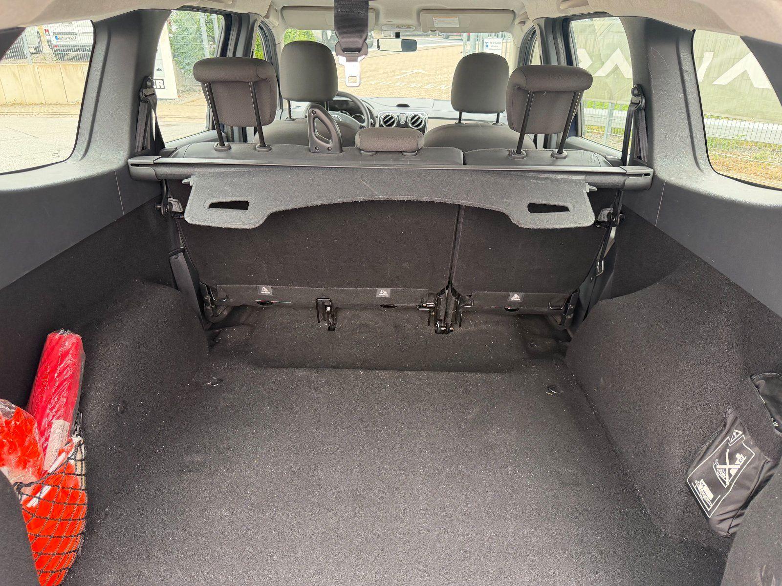 Dacia Lodgy 2014 — photo 15