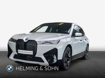 BMW Leasingangebot: BMW iX xDrive40 Sportpaket HK HiFi Sitzbelüftung Pan