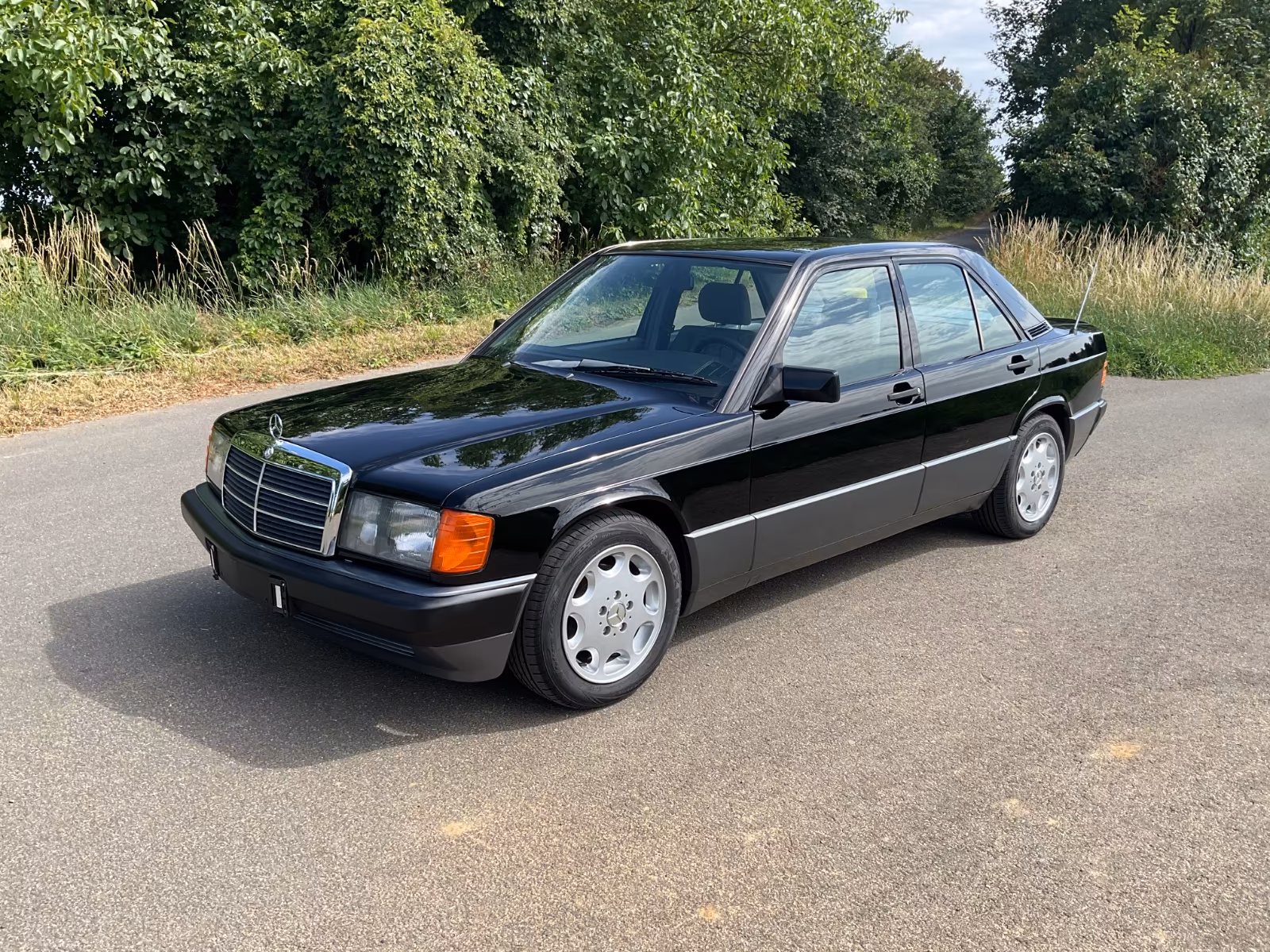 Mercedes-Benz 190E 2.0 Klima, ASD, ZV, Servo, TÜV neu, H-Kennz