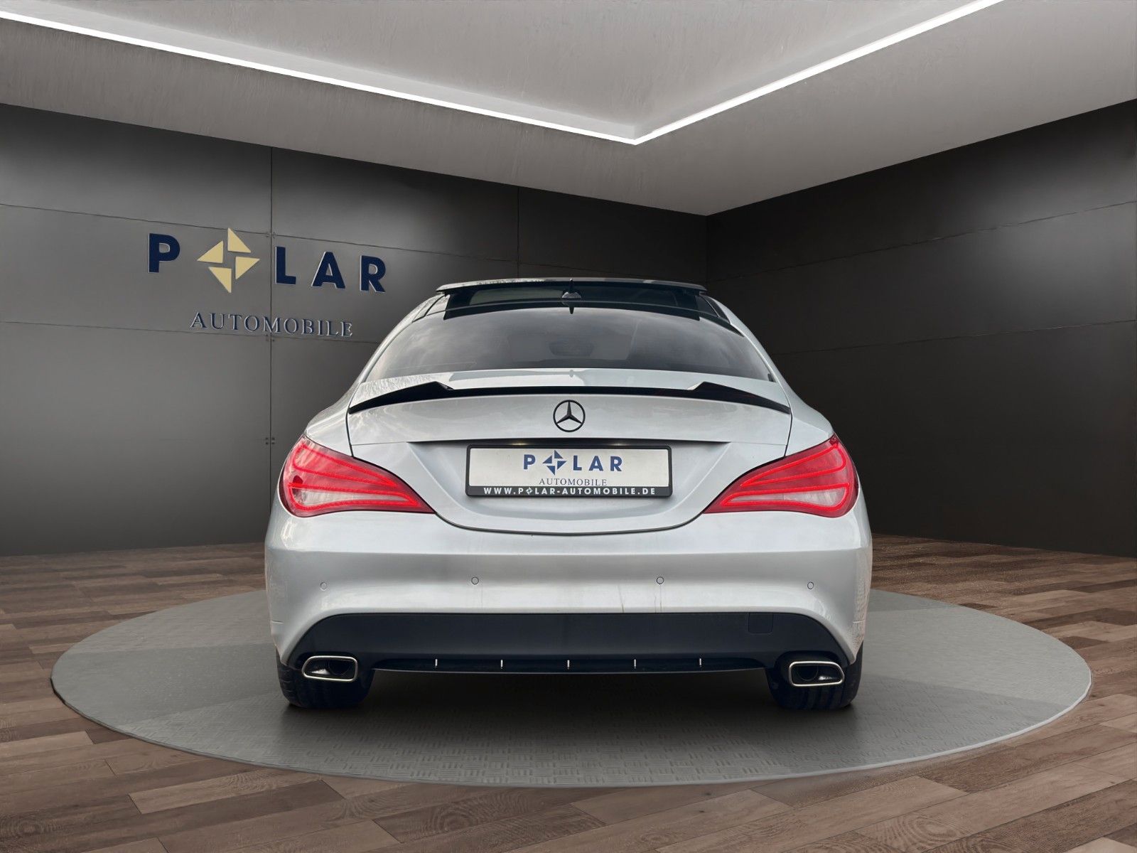 Fahrzeugabbildung Mercedes-Benz CLA 180 Pano/Automatik/Bi-Xen/Navi/Sitzheizung