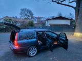 Volvo V70 P2  2.4 Benziner 5 Zyl. Automat... - Volvo V70: 2.5