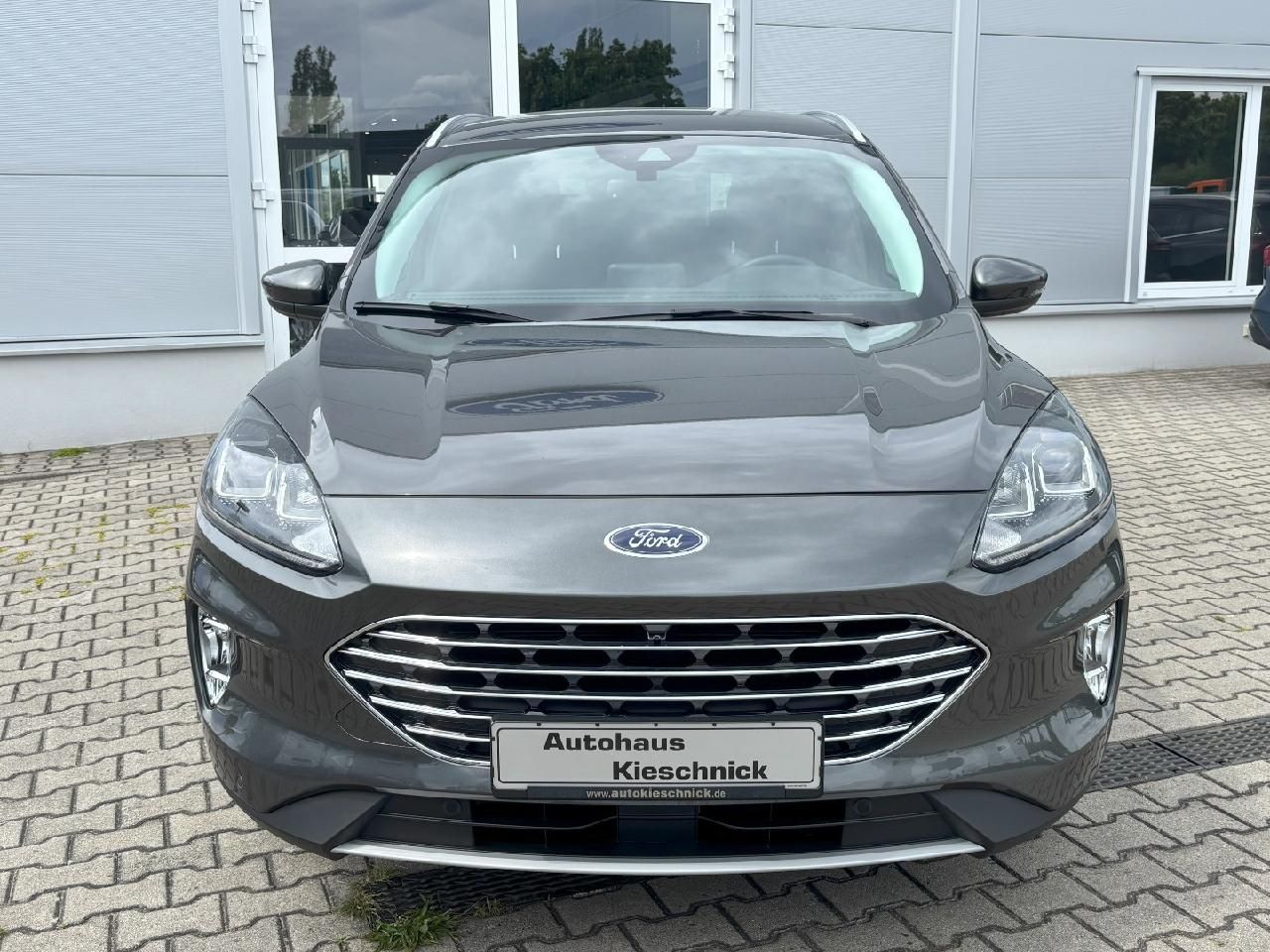 Fahrzeugabbildung Ford Kuga Titanium