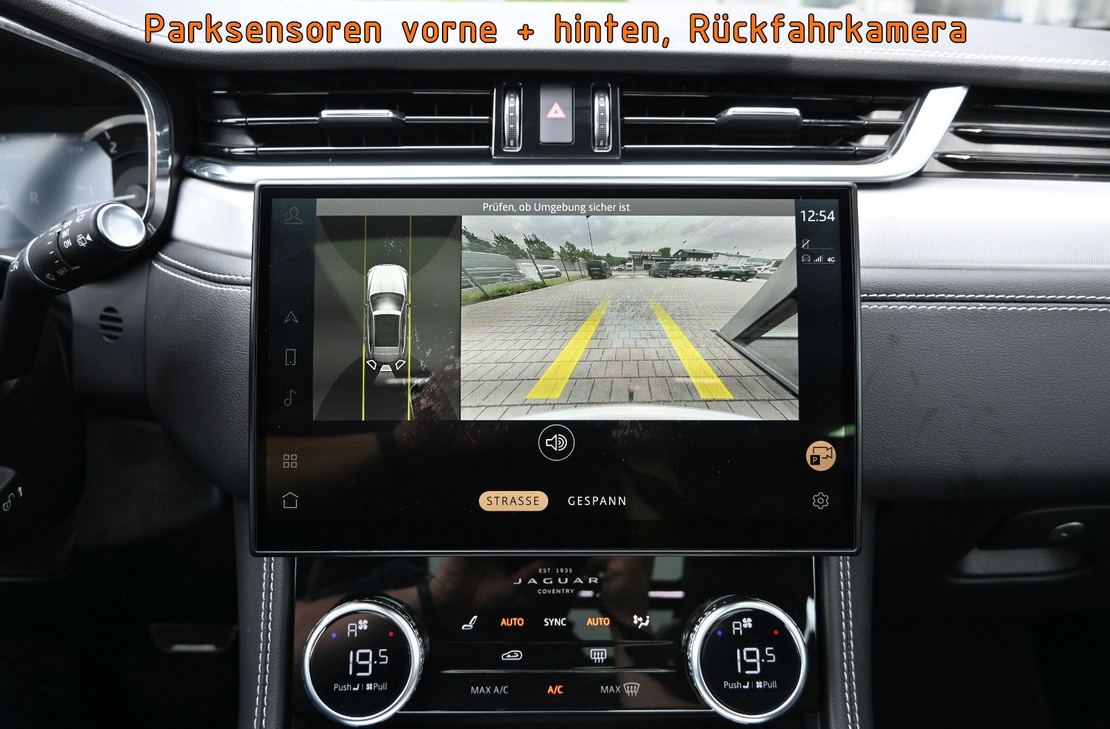 Fahrzeugabbildung Jaguar F-Pace D300 R-DYNAMIC SE AWD °ACC°AHK°HUD°PANO°