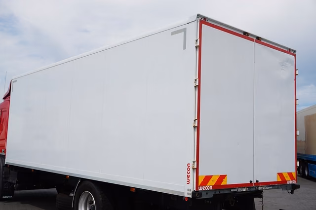 Iveco ZABUDOWA · KONTENER · WECON · DŁ. 6,9 M